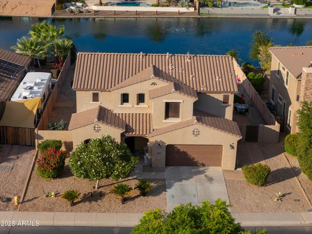 40748 W CHAMBERS Drive, Maricopa, AZ 85138