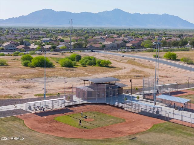 40748 W CHAMBERS Drive, Maricopa, AZ 85138