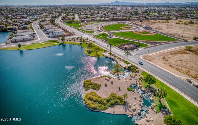 40748 W CHAMBERS Drive, Maricopa, AZ 85138