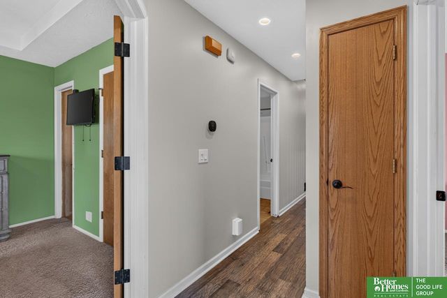 7508 Ernst Street, Omaha, NE 68122
