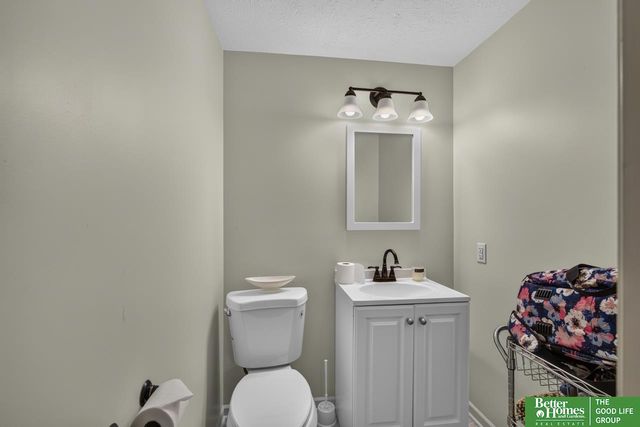 7508 Ernst Street, Omaha, NE 68122