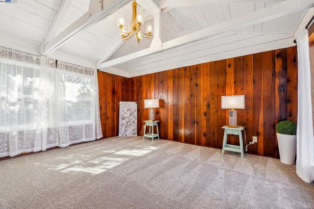 37107 Holly St, Fremont, CA 94536