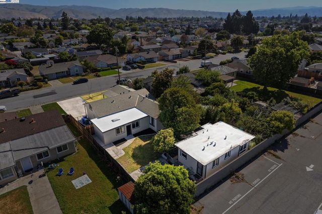 37107 Holly St, Fremont, CA 94536