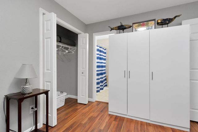 5822 Santa Bernadetta, Houston, TX 77017