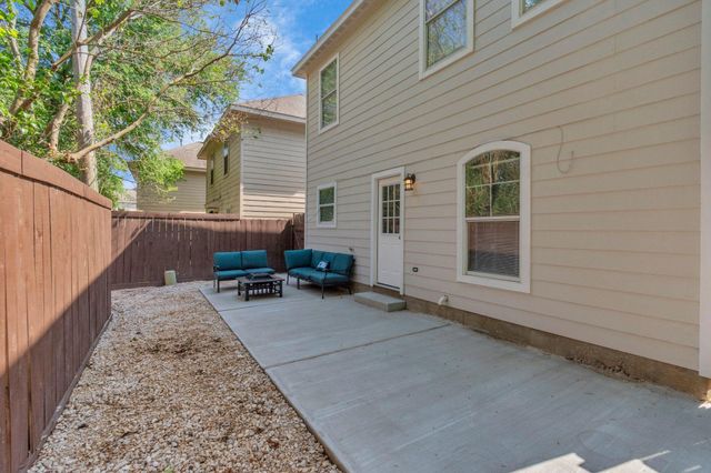 5822 Santa Bernadetta, Houston, TX 77017