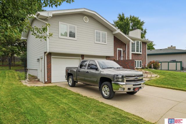 3120 Onyx Court, Lincoln, NE 68516