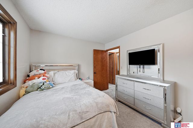 3120 Onyx Court, Lincoln, NE 68516