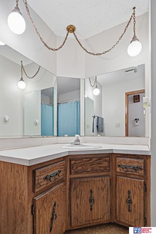 3120 Onyx Court, Lincoln, NE 68516