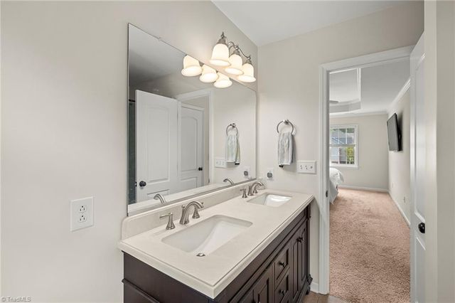 1060 Wellesley Place Drive, Lewisville, NC 27023