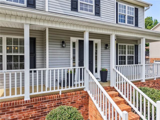 1060 Wellesley Place Drive, Lewisville, NC 27023