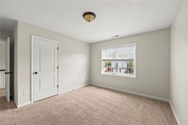 1060 Wellesley Place Drive, Lewisville, NC 27023