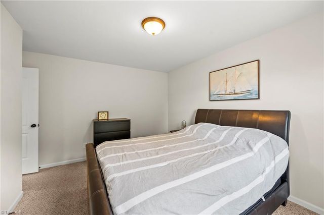 1060 Wellesley Place Drive, Lewisville, NC 27023