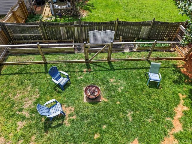 1060 Wellesley Place Drive, Lewisville, NC 27023