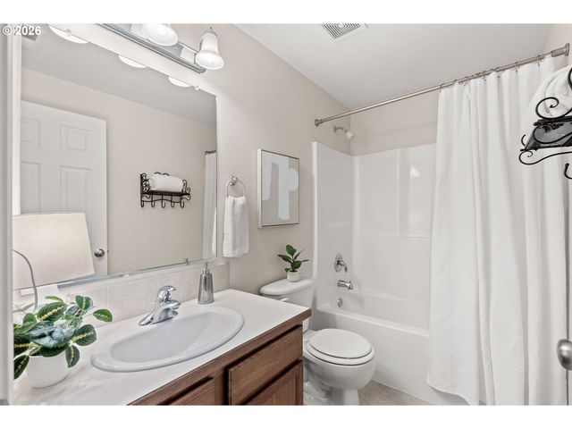 5761 MT VERNON Rd, Springfield, OR 97478