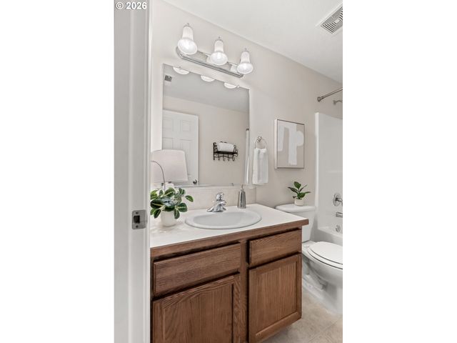 5761 MT VERNON Rd, Springfield, OR 97478