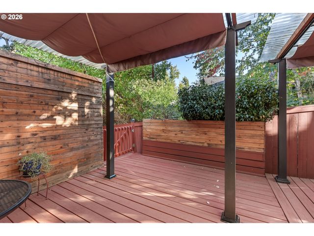 5761 MT VERNON Rd, Springfield, OR 97478