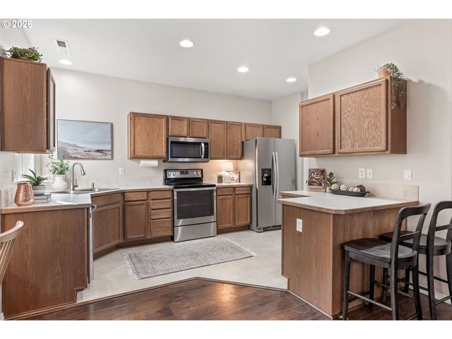 5761 MT VERNON Rd, Springfield, OR 97478