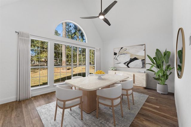 25402 Holly Oaks Court, Magnolia, TX 77355