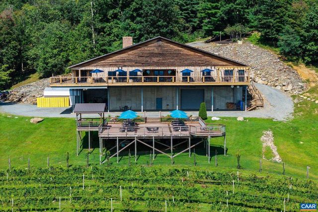 1376A WYATT MOUNTAIN RD, Dyke, VA 22935