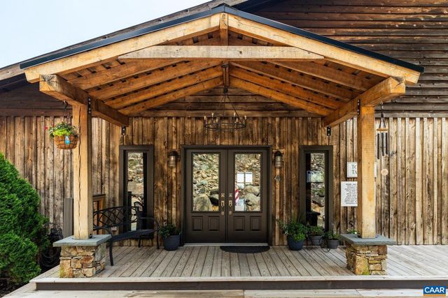 1376A WYATT MOUNTAIN RD, Dyke, VA 22935