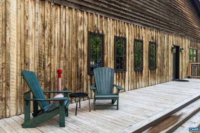 1376A WYATT MOUNTAIN RD, Dyke, VA 22935