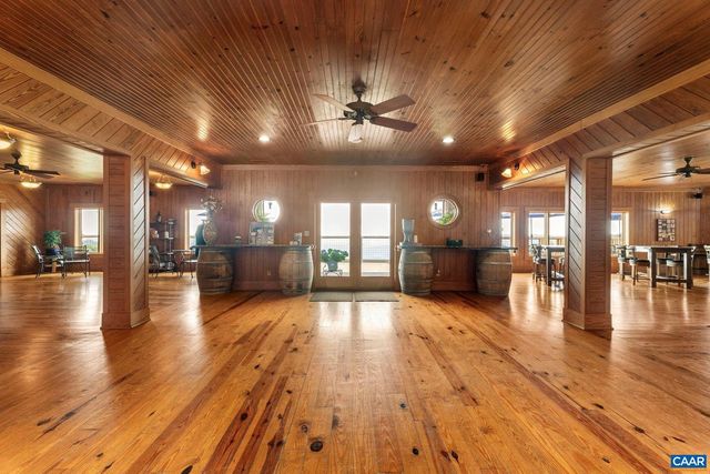 1376A WYATT MOUNTAIN RD, Dyke, VA 22935