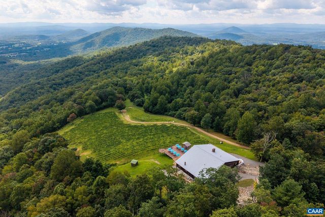 1376A WYATT MOUNTAIN RD, Dyke, VA 22935