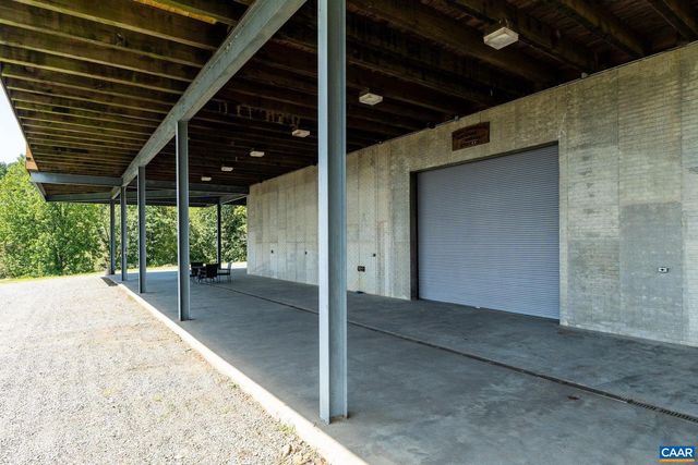 1376A WYATT MOUNTAIN RD, Dyke, VA 22935