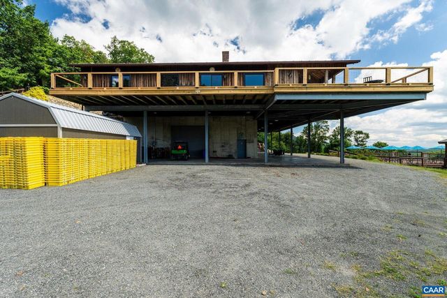 1376A WYATT MOUNTAIN RD, Dyke, VA 22935