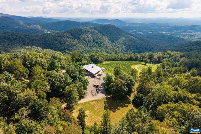 1376A WYATT MOUNTAIN RD, Dyke, VA 22935