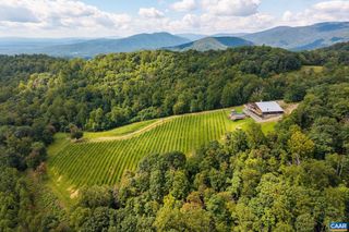 1376A WYATT MOUNTAIN RD, Dyke, VA 22935