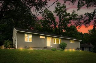 8000 NW Potomac Street, Weatherby Lake, MO 64152