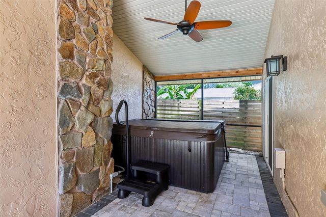 2424 SUNDANCER DRIVE, Clearwater, FL 33759