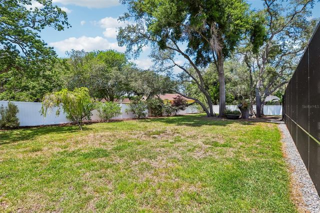 2424 SUNDANCER DRIVE, Clearwater, FL 33759
