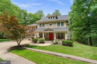 18429 WOODBURN RD, Leesburg, VA 20175