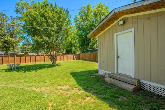 1605 Keaton St., Jacksonville, AR 72076