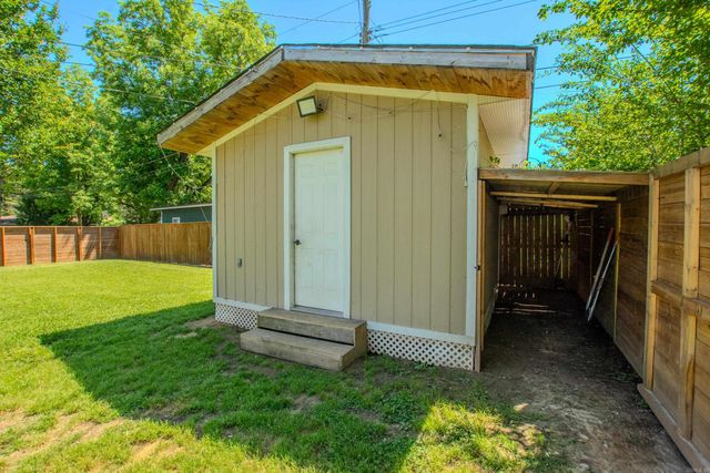 1605 Keaton St., Jacksonville, AR 72076