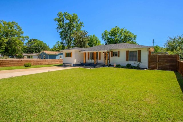 1605 Keaton St., Jacksonville, AR 72076