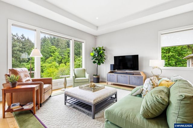 938 Sahalee Ct SE, Salem, OR 97306