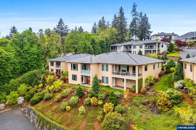 938 Sahalee Ct SE, Salem, OR 97306