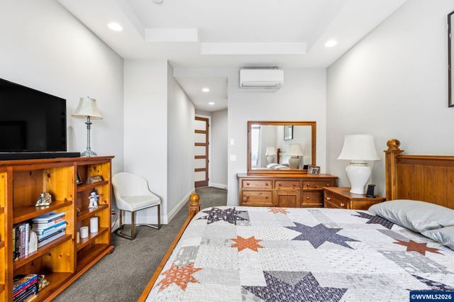 938 Sahalee Ct SE, Salem, OR 97306