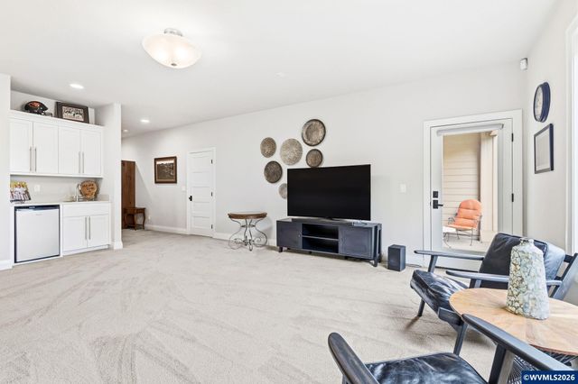 938 Sahalee Ct SE, Salem, OR 97306