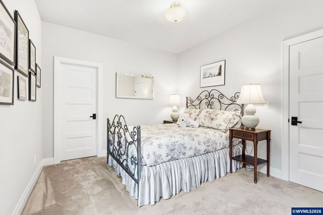 938 Sahalee Ct SE, Salem, OR 97306