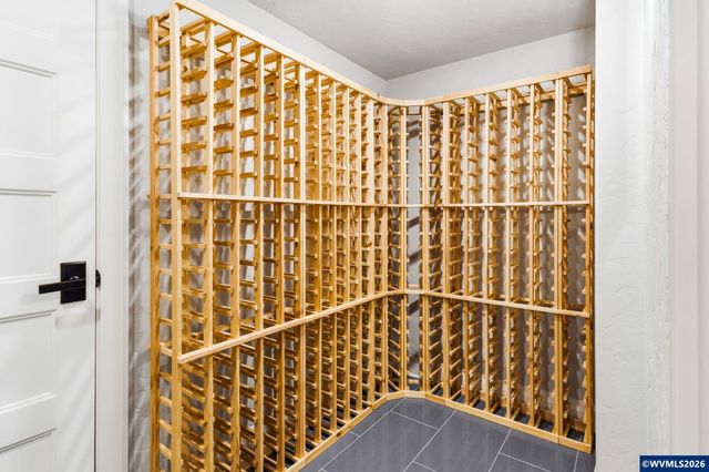 938 Sahalee Ct SE, Salem, OR 97306