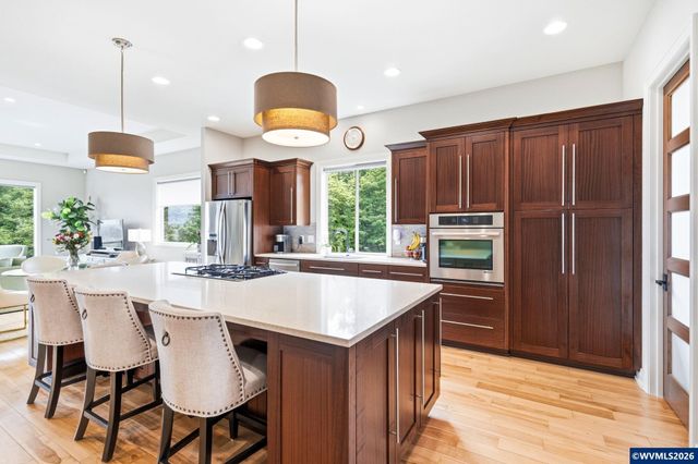 938 Sahalee Ct SE, Salem, OR 97306