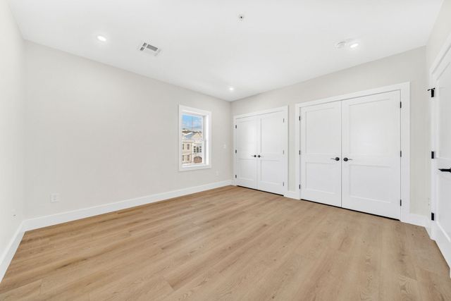 441 Washington St 203, Dedham, MA 02026