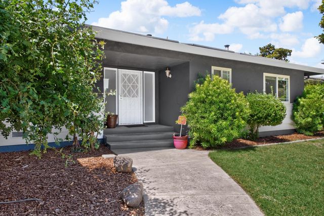 2629 Hazelwood Ave, Stockton, CA 95207