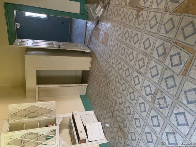 1401 MONTEREY ST, San Antonio, TX 78207