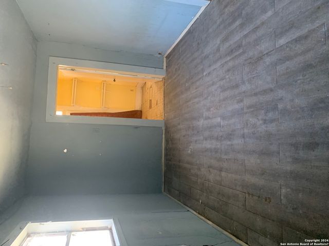 1401 MONTEREY ST, San Antonio, TX 78207