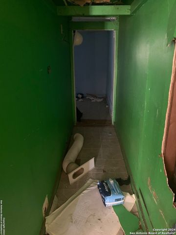 1401 MONTEREY ST, San Antonio, TX 78207